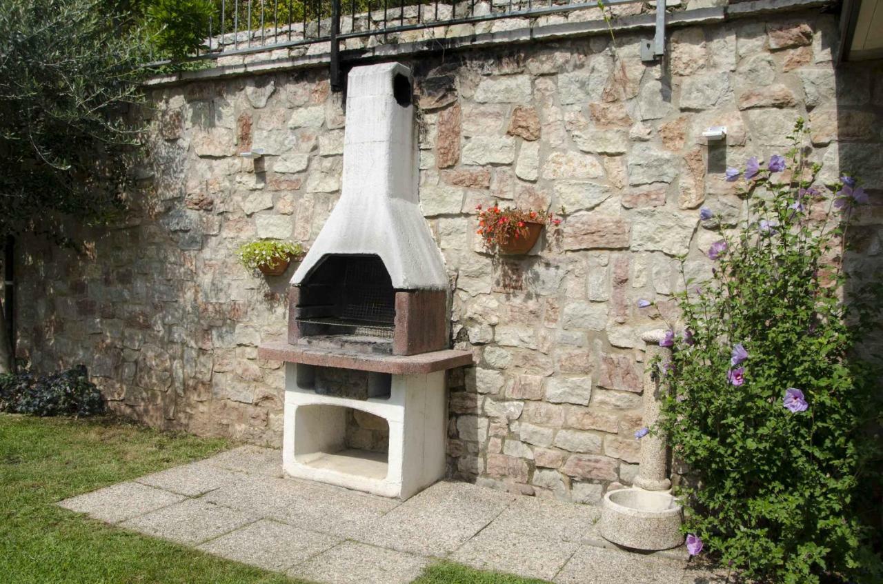 Villetta Glicine Brentonico Exterior foto