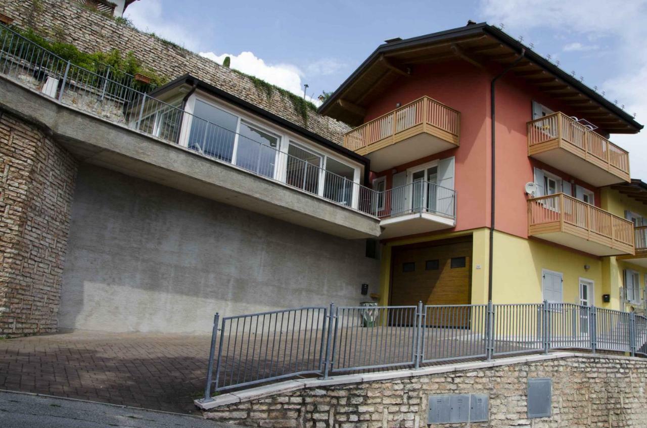 Villetta Glicine Brentonico Exterior foto